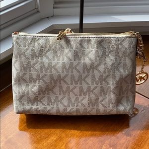 Michael Kors crossbody bag
